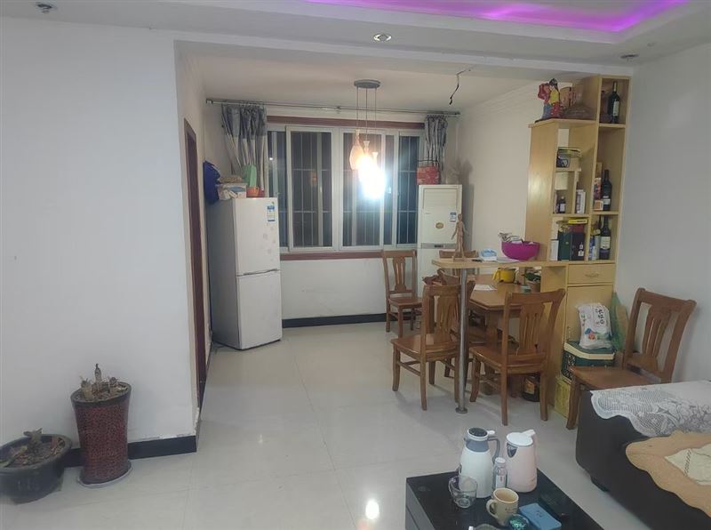 和谐家园小区有精装房对外出租